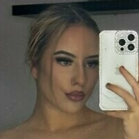 Amelia Bastian Desnuda