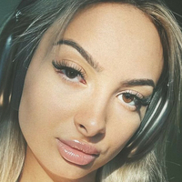 Anastasia Ciric Desnuda