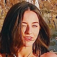 Angela Roselle Desnuda