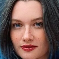 Annalise Mahanes Desnuda
