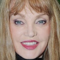 Arielle Dombasle Desnuda