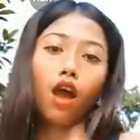 bong_sunita_ Desnuda