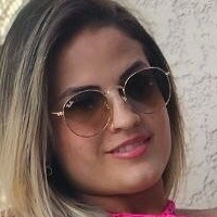 Brunadiascereja Desnuda