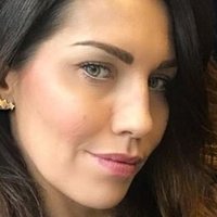 Debora Salvalaggio Desnuda