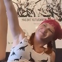 dino_nuggies_backup_acc2 Desnuda