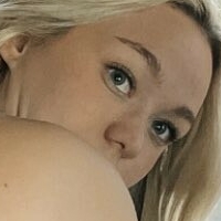 DmaxKenz Desnuda