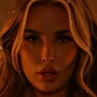 elenakamperi Desnuda