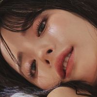 Espacia Korea Desnuda