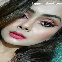 Farah Diba Desnuda