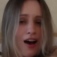 fflloowweerr Desnuda