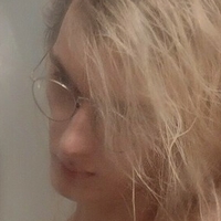 finriv Desnuda