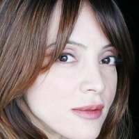 Frida Betrani Desnuda