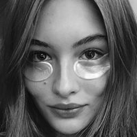 Grace Elizabeth Desnuda