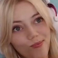 Grace Van Dien Ai Porn Desnuda