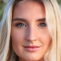 Hannah Towne Desnuda