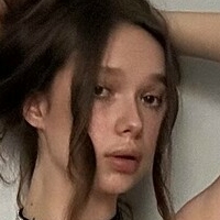 Сhloe Skin / chloe_skin / Emmy Virgin / emmy_virgin Desnuda