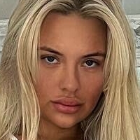 hollyhensonx Desnuda