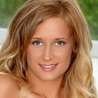 hollyrandall Desnuda
