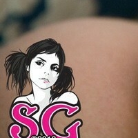 Jemma Suicide Desnuda