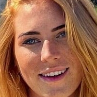 Jullietta Koek Desnuda