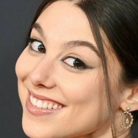 Kira Kosain Desnuda