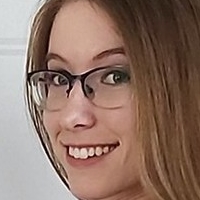 Lacey Bloom Desnuda