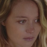 Laure Lochet Desnuda