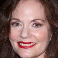 Lesley Ann Warren Desnuda