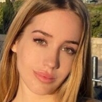 Lluna Clark Desnuda
