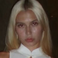 Lucia Manfredi Desnuda