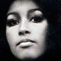 Marsha A. Hunt Desnuda
