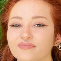 Melisa Güler Desnuda