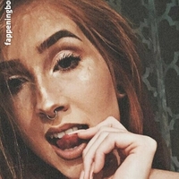michella_red Desnuda