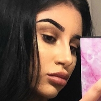 Mikaela Testa Desnuda