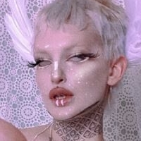 Nausicaa Rondina Desnuda