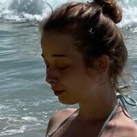 Nicolette Deuel Desnuda