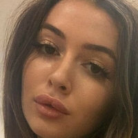 nidakhan Desnuda