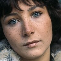 Pascale Christophe Desnuda