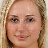 Peachyblonde Desnuda