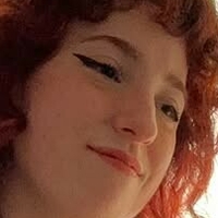 Petite_Rousse Desnuda