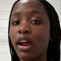 Queen Hearts Girls Desnuda