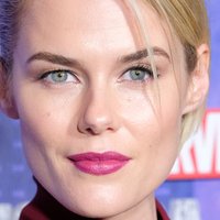 Rachael Taylor Desnuda