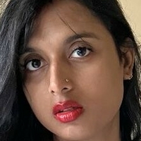 Sannati Mitra Desnuda