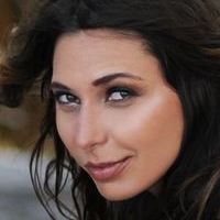 Sarah Altobello Desnuda