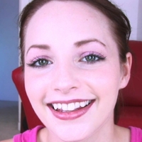 Tabetha Desnuda