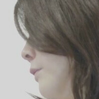 Whisper Chiro Desnuda