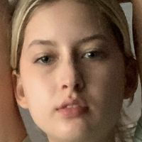 Whosbeth Desnuda