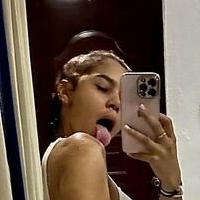 yudhitp17_ Desnuda