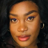 Zee Ngema Desnuda
