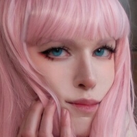 Zirael Makio Desnuda